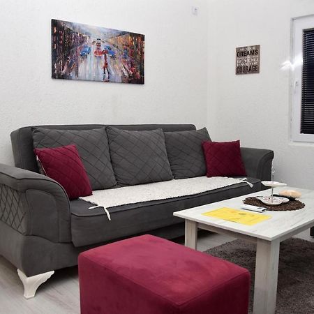 Markos Towers Apartments Прилеп Екстериор снимка