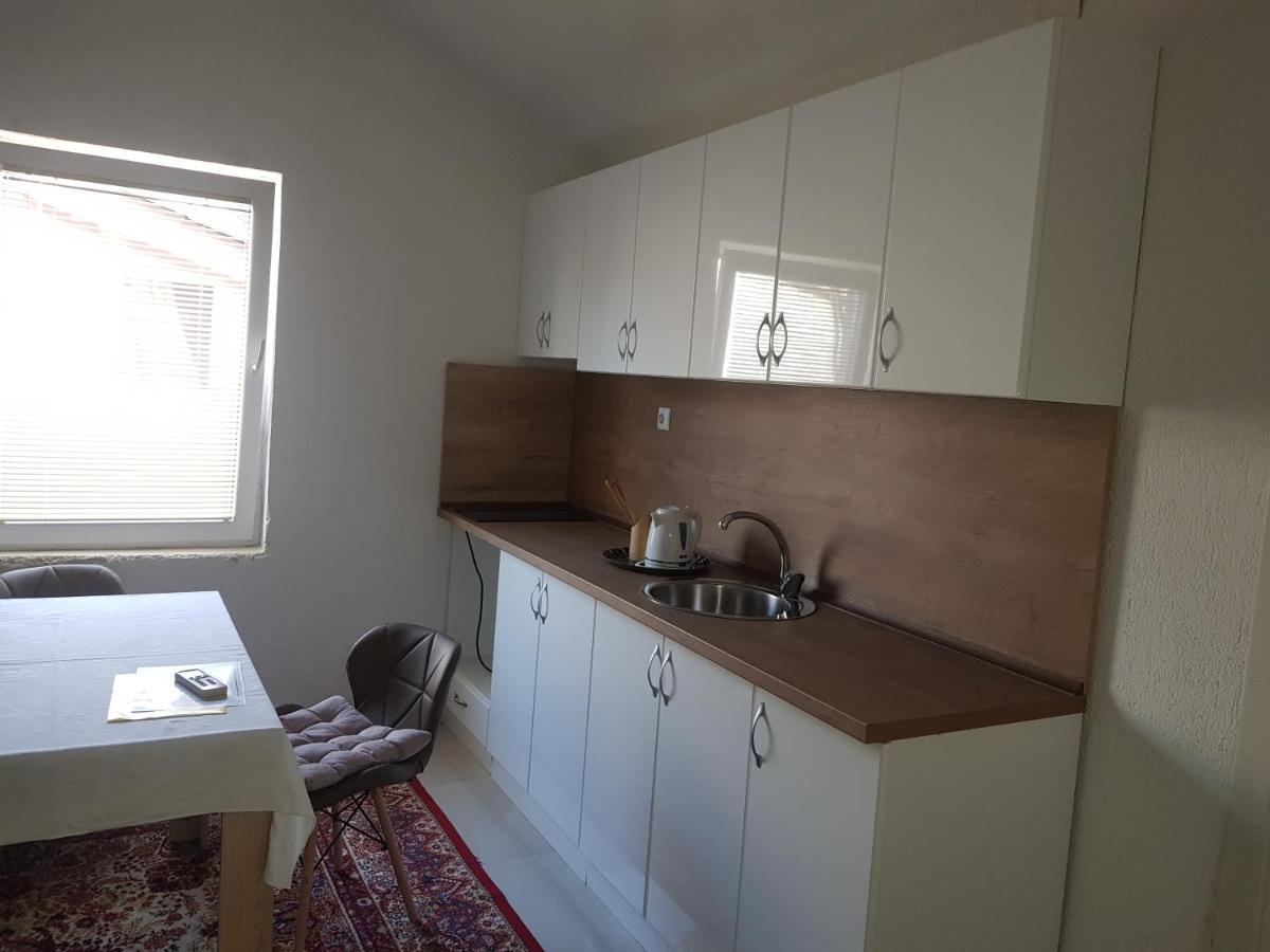 Markos Towers Apartments Прилеп Екстериор снимка